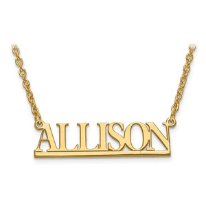 Nameplate Necklace with Chain and Underline